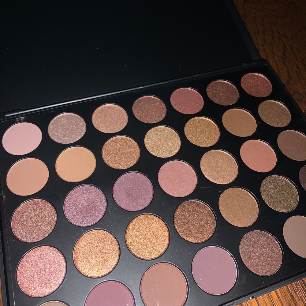 Morphe 35T Eyeshadow Pallete (NEW)